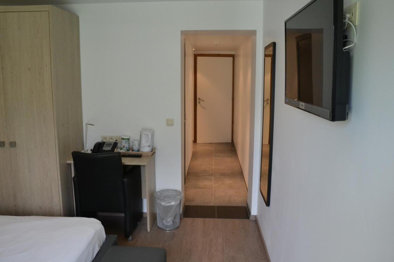 Auberge Le Temps Des Saveurs Paliseul Buitenkant foto