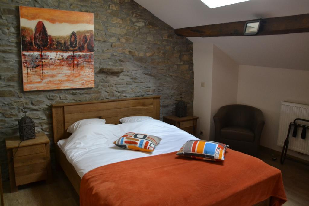 Auberge Le Temps Des Saveurs Paliseul Kamer foto